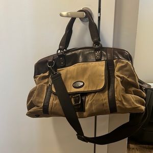 LAST CHANCE Fossil Duffel bag